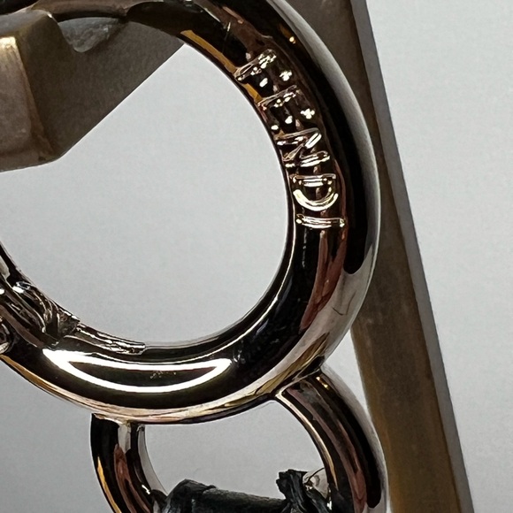 ❌SOLD❌Fendi Fur Bag Charm - Picture 3 of 8